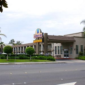 Queens Inn Anaheim